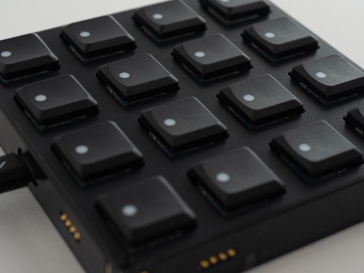 Produktbild Intech Studio Grid Series 3 - BU16 Mechanical