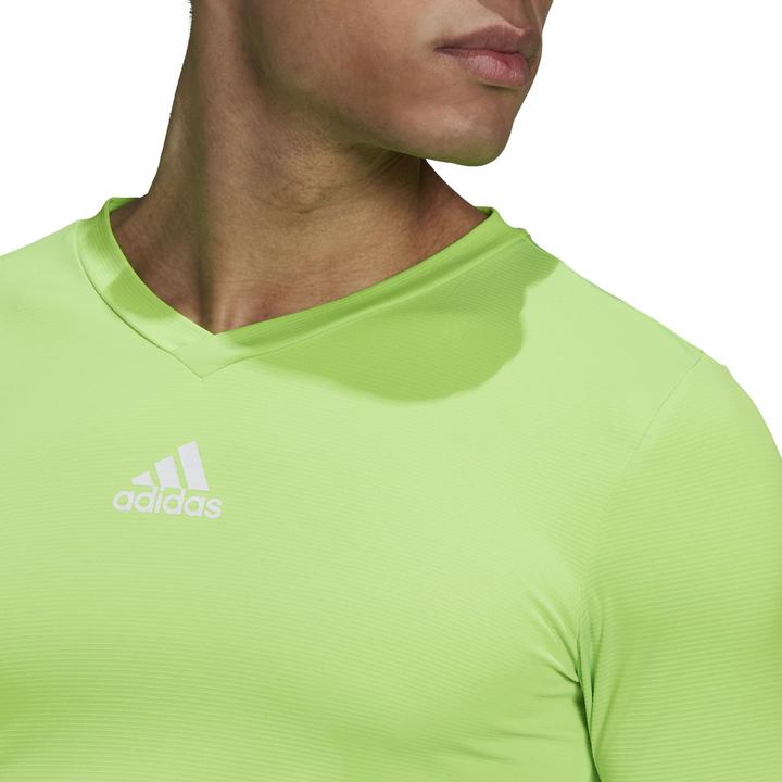 Actual product image adidas Team Base Tee (S)
