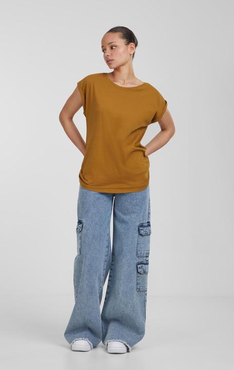 Actual product image Urban Classics Ladies Extended Shoulder Tee (L)