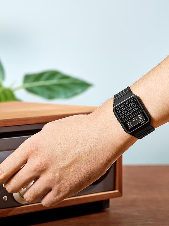 Produktbild Casio Retro (Digitaluhr, 43.20 mm)