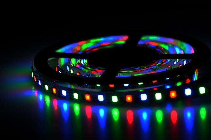 Actual product image Blulaxa LED-Strip 50955, 2x 5m, 12 W, IP20, RGB, Fernbedienung (RGB, 1000 cm, Indoor)