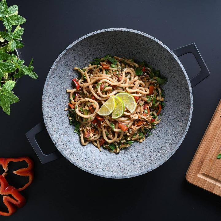 Actual product image Tognana Ambizious Wok 2 Handles 32cm with Lid Aroma and Silicone Resin (Aluminium, Steel)