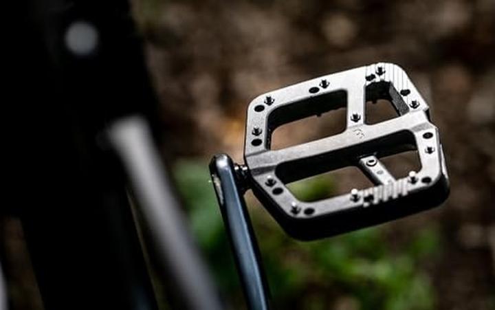 Produktbild BBB Flatpedal Decoder Composite grau