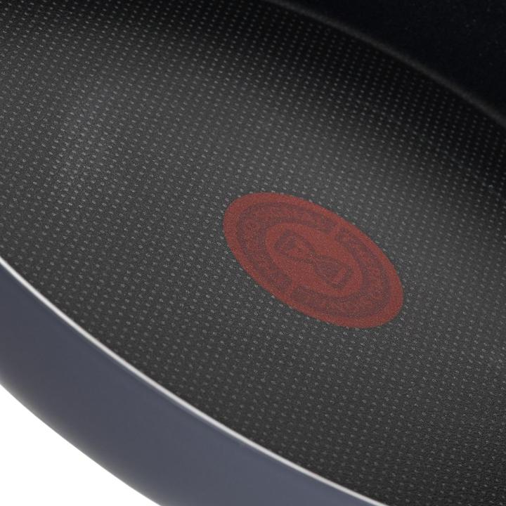 Actual product image Tefal Frying Pan B5690453 Easy Plus Diameter 24 cm, Fixed handle (24 cm, Frying pan, Aluminium)