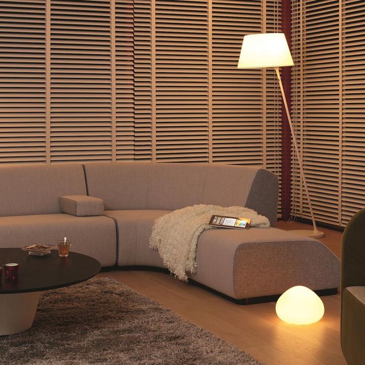 Actual product image Philips Hue White Starter Set (E27, 9.50 W, 1055 lm, 3 x, F)