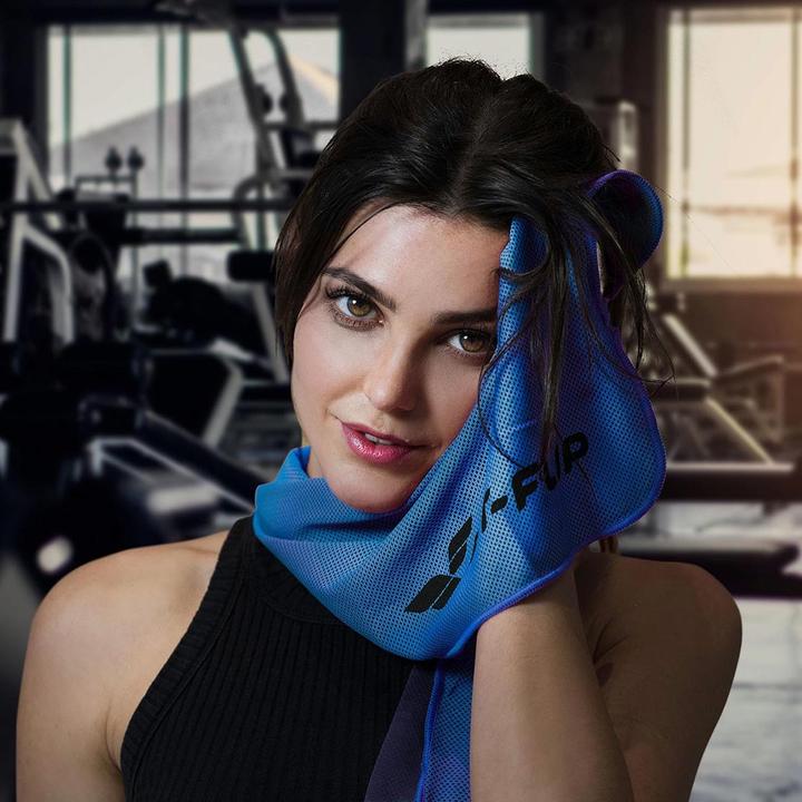 Actual product image Fit-Flip Airflip Towel Kühlhandtuch Mikrofaser mit Tasche 100x30cm