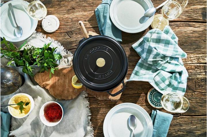 Produktbild Staub La Cocotte (24 cm, Bräter + Schmortopf, Gusseisen)