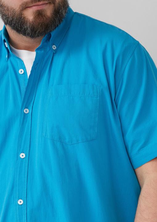 Image du produit S.Oliver Hemd Regular Fit: Kurzarmhemd mit Struktur-Streifen und Button-Down-Kragen (5XL)