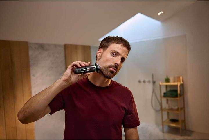 Actual product image Philips Shaver Series i9000 Prestige (XP9200/30)