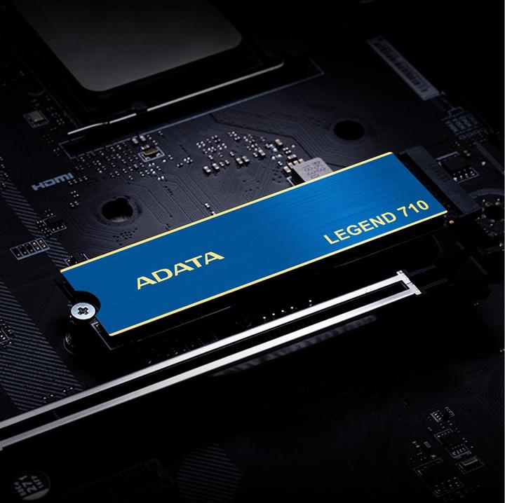 Productafbeelding Adata SSD 2.0TB LEGEND 710 M.2 PCI3 M.2 2280 (2000 GB, M.2 2280)