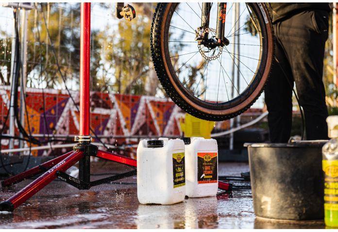 Actual product image Blub Lube Bio Degreaser 5 litre canister (5000 ml, Degreaser)