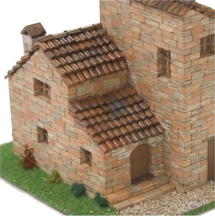 Actual product image Block Cuit. 3D ceramic model kit - Mediterranean Laundhouse 4 (26 x 14 x 22 cm)