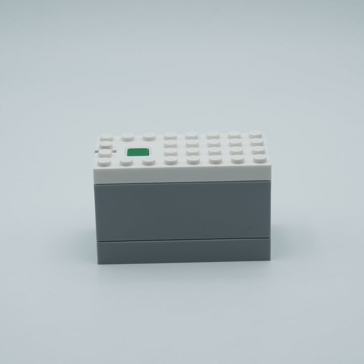 Actual product image LEGO Powered UP - Hub (88009, LEGO Icons)