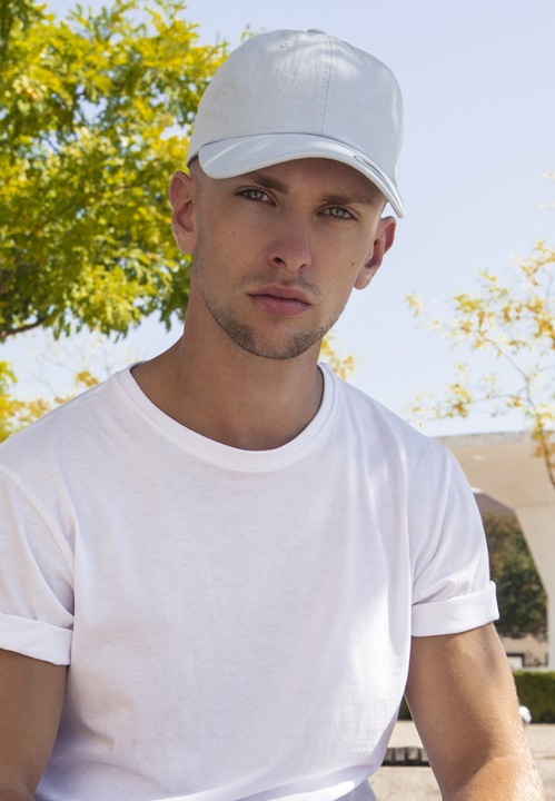Actual product image Flexfit Low Profile Washed Cap (One size)
