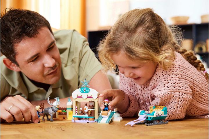 Produktbild LEGO Annas Schlittenabenteuer (43256, LEGO Disney)