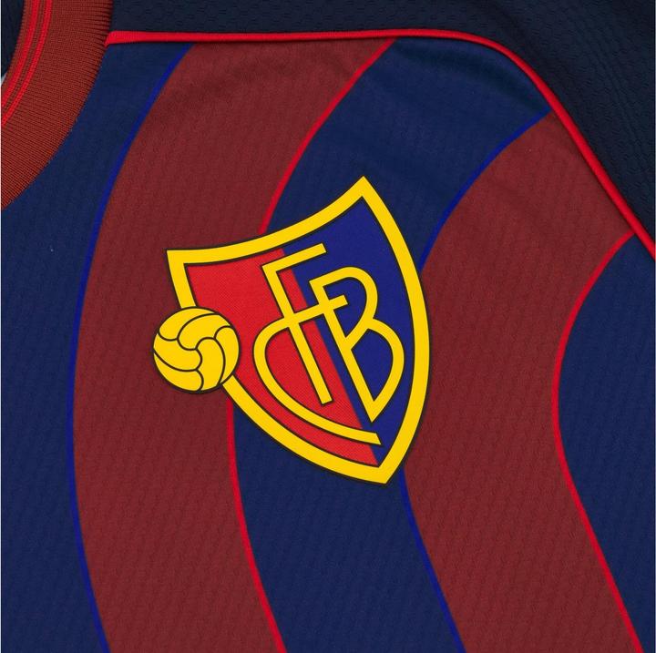 Actual product image Macron FC Basel Home Jersey 25/26 M, Blau/Rot, Detailfarbe (M)