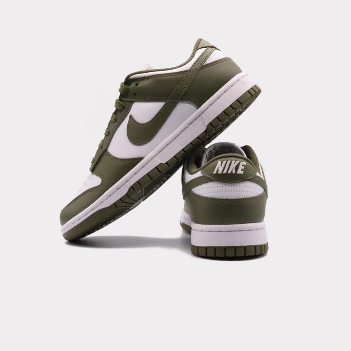 Produktbild Nike Dunk Low (40)