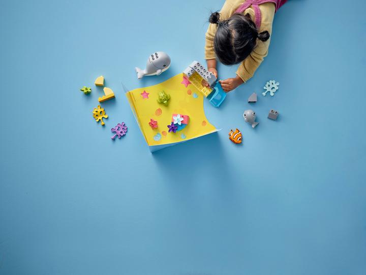 Actual product image LEGO Wild animals of the ocean (10972)