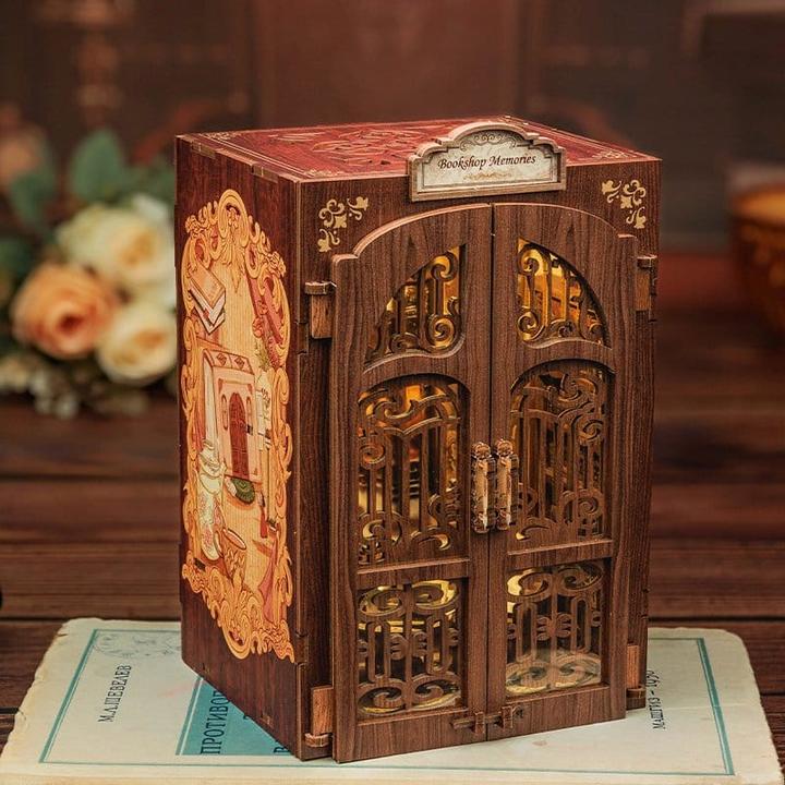 Produktbild Verborgene Bücherstube - Book Nook