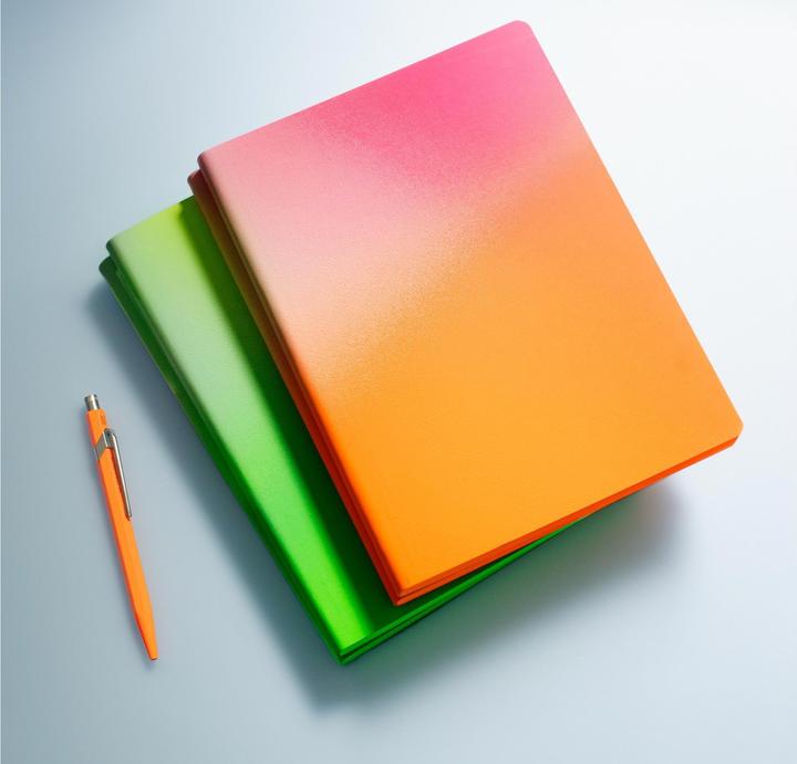 Image du produit Nuuna Colour Clash L LIGHT, Burn (22 x 16,5 cm, À rayures, Couverture rigide)