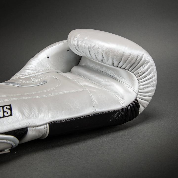 Image du produit Ringhorns Charger Boxhandschuhe 12oz (Taille unique)