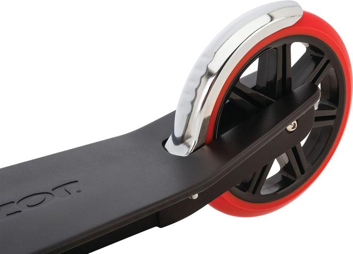 Produktbild Razor Carbon Lux