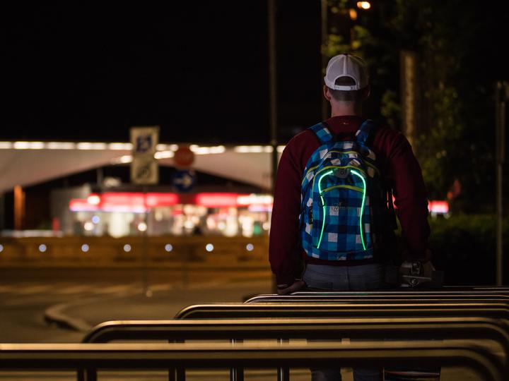 Produktbild Wheel Bee Backpack Night Vision 2020 - Blue/White (30 l)