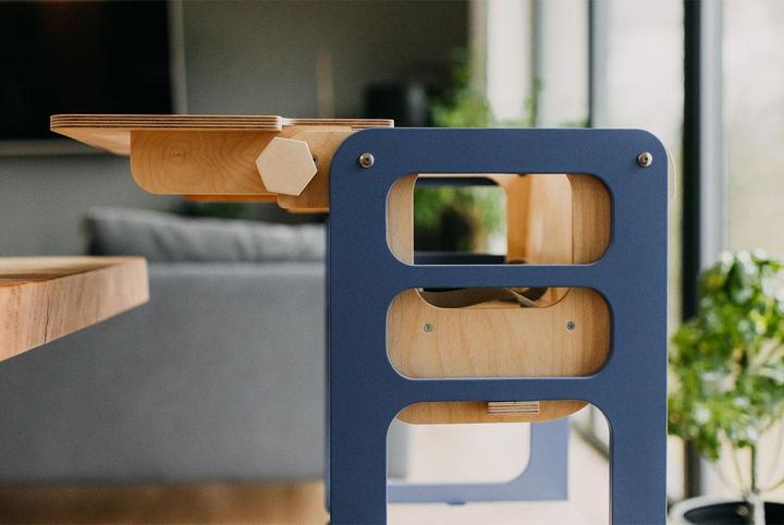 Image du produit Duck Woodworks klappbarer Lernturm und Hochstuhl