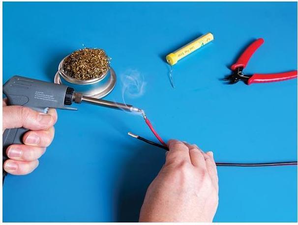 Actual product image Velleman Ceramic Soldering Gun "Quick Hot" 30-130W 220-240Vac