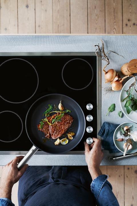 Actual product image WMF Steak Profi (24 cm, Frying pan, Aluminium)