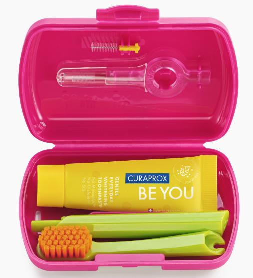 Produktbild Curaprox Travel Set Ortho Display ass 12 (Weich, 12 x)