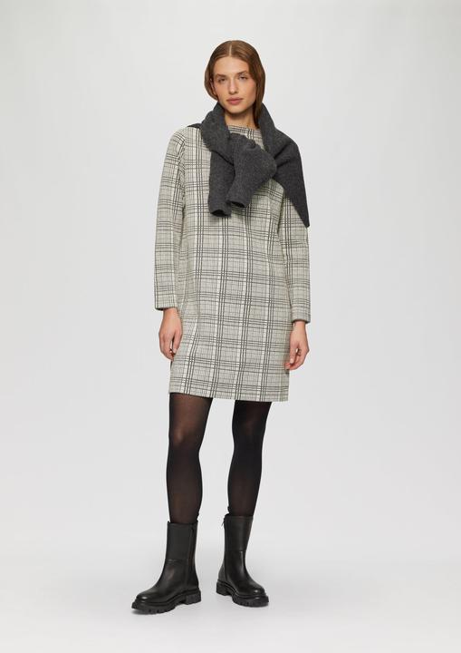 Image du produit s.Oliver Kleid Gemustertes Sweat-Kleid mit Turtleneck (42)