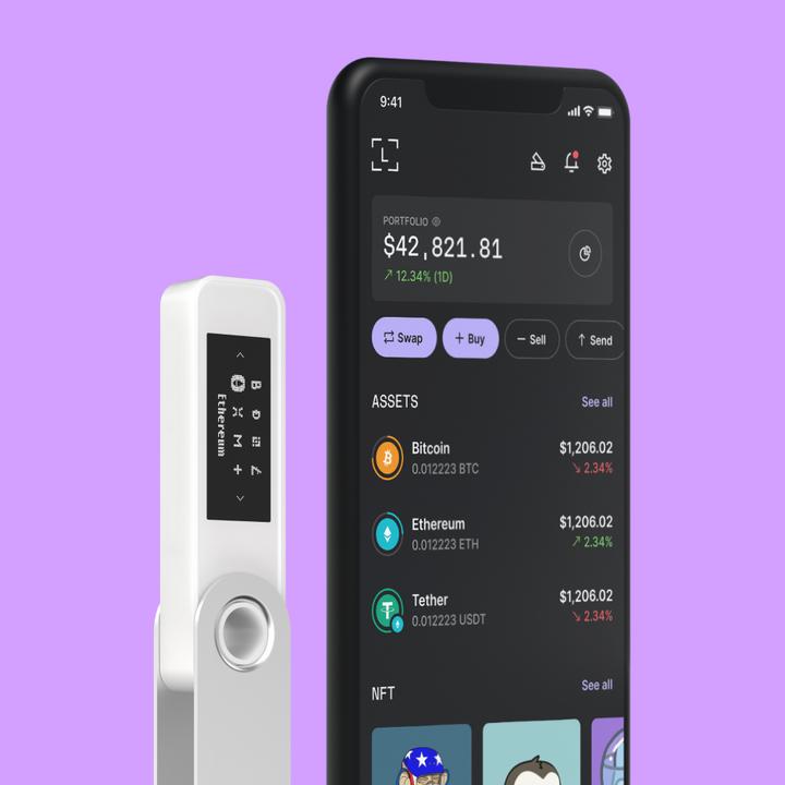 Produktbild Ledger Nano S Plus - Weiss (Bitcoin, Ethereum Classic, Bitcoin Cash, Stellar)