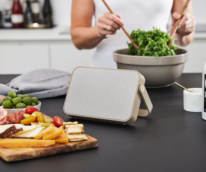 Actual product image Kreafunk aGROOVE+ speaker - Ivory sand (KFWT189) (30 h, Rechargeable battery operated)