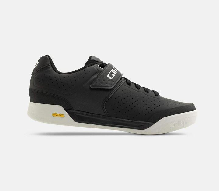 Actual product image Giro Chamber II (37)
