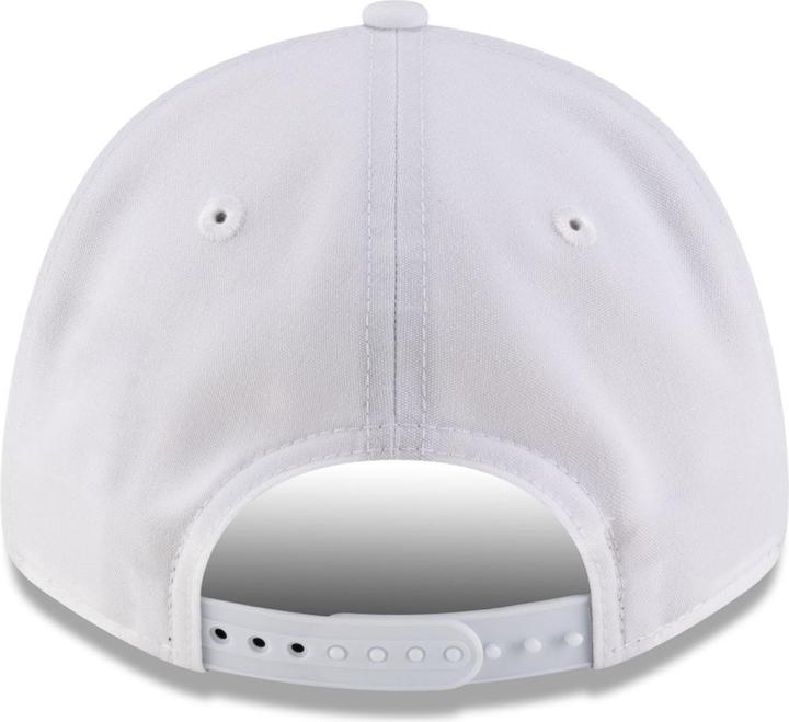Actual product image New Era 9Forty Snapback Cap - F1 BWT Alpine weiss