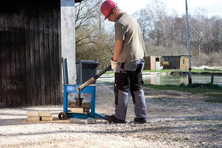 Actual product image Scheppach Stone Cracker HSC130