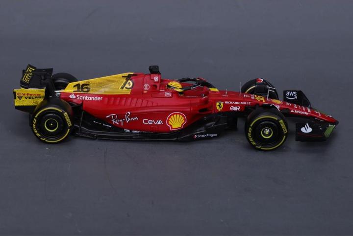 Produktbild Bburago Ferrari F1-75 C. Leclerc 2022