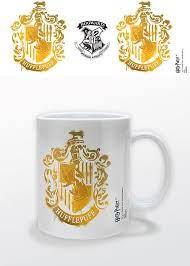 Actual product image Pyramid Harry Potter Hufflepuff Stencil Crest (330 ml, 1x)