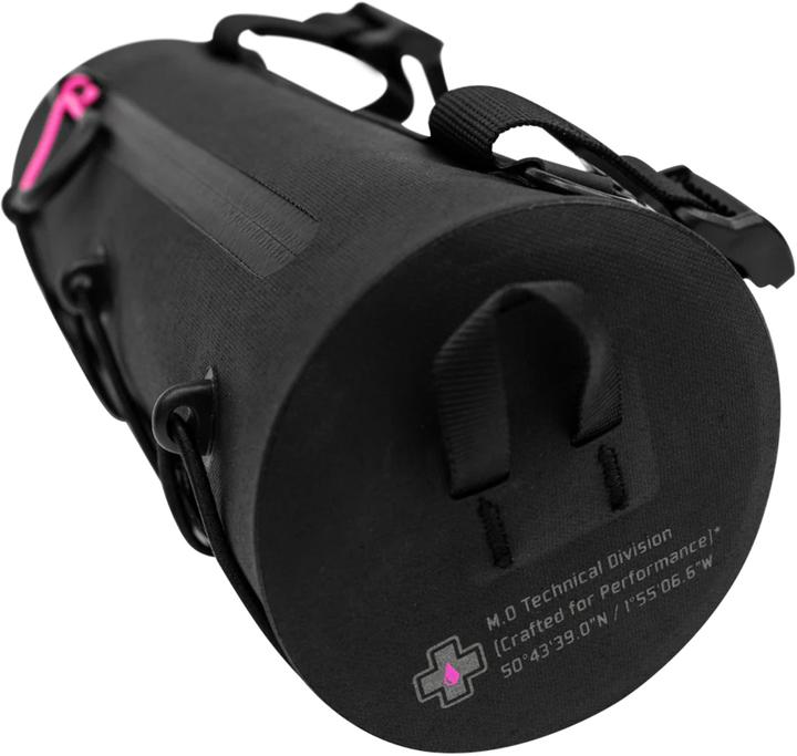 Actual product image Muc-Off Explorer (2.40 l, Handlebar bag)