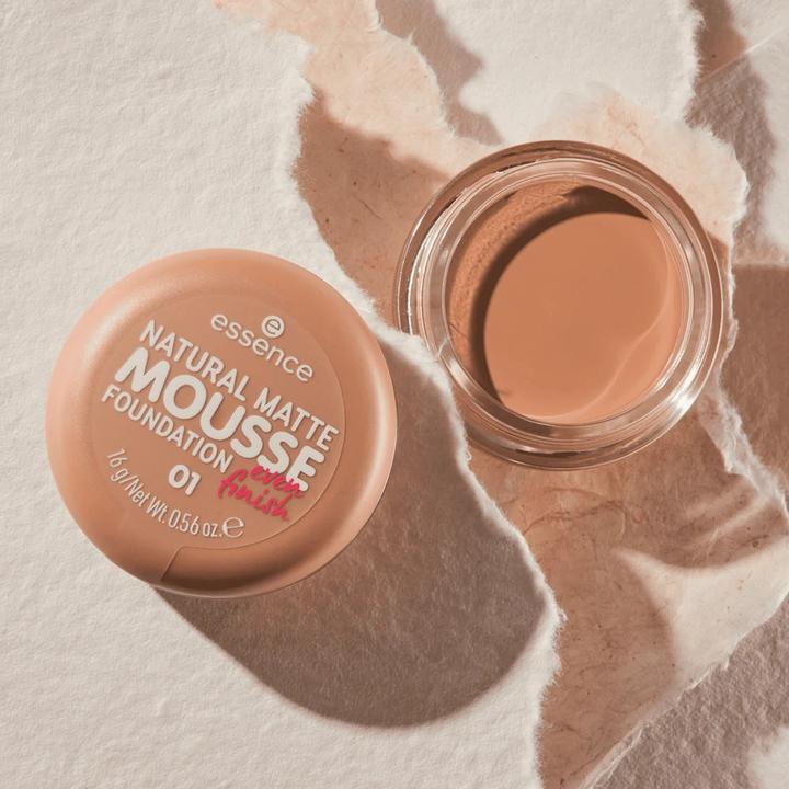 Produktbild essence Natural Matte Mousse (1)
