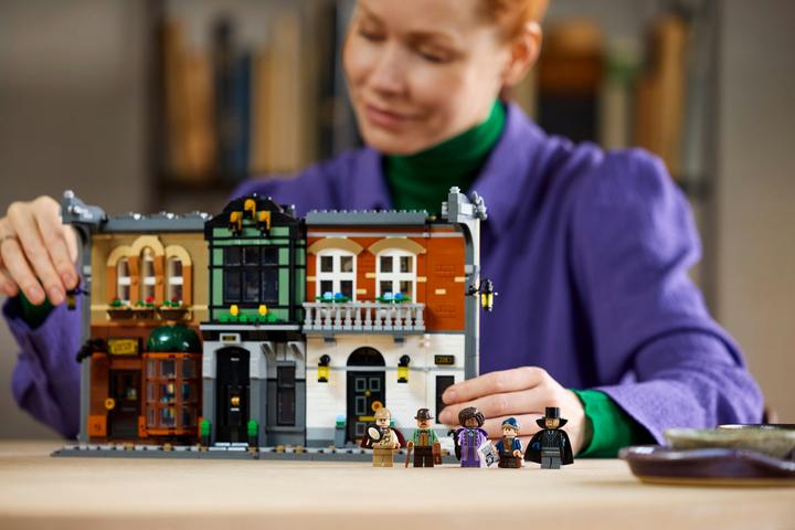 Actual product image LEGO Sherlock Holmes: Bücherstütze (10351, LEGO Icons)