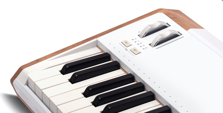 Actual product image Arturia AstroLab (61 Keys)