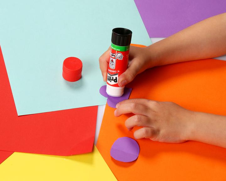 Actual product image Pritt Glue stick