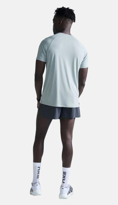 Produktbild 2XU Aero Mesh Tee (S)