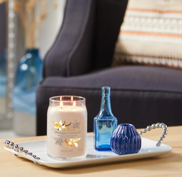 Actual product image Yankee Candle Duftkerze Vanilla Crème Brûlée Signature Large Jar