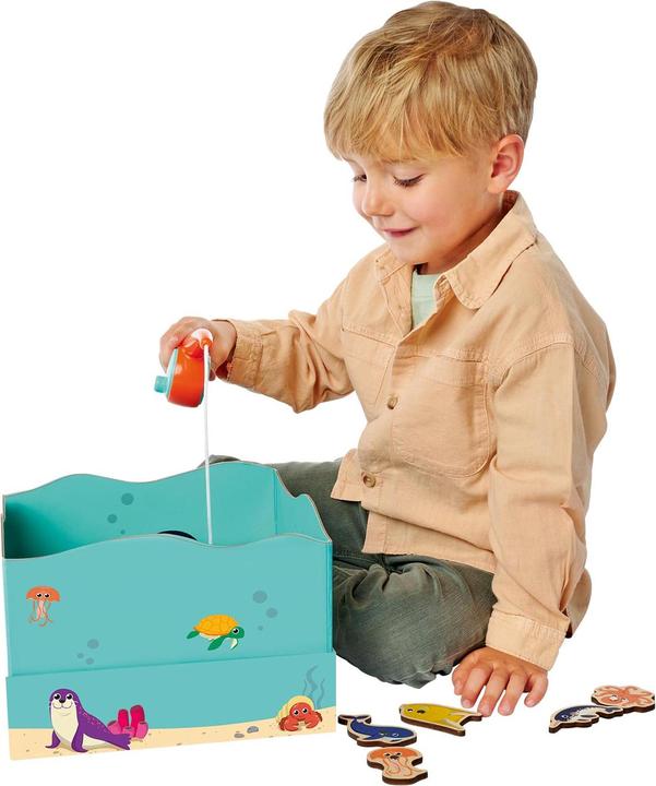 Actual product image Eichhorn EH fishing game (German, French, Italian, English, Spanish, Czech, Dutch, Danish)