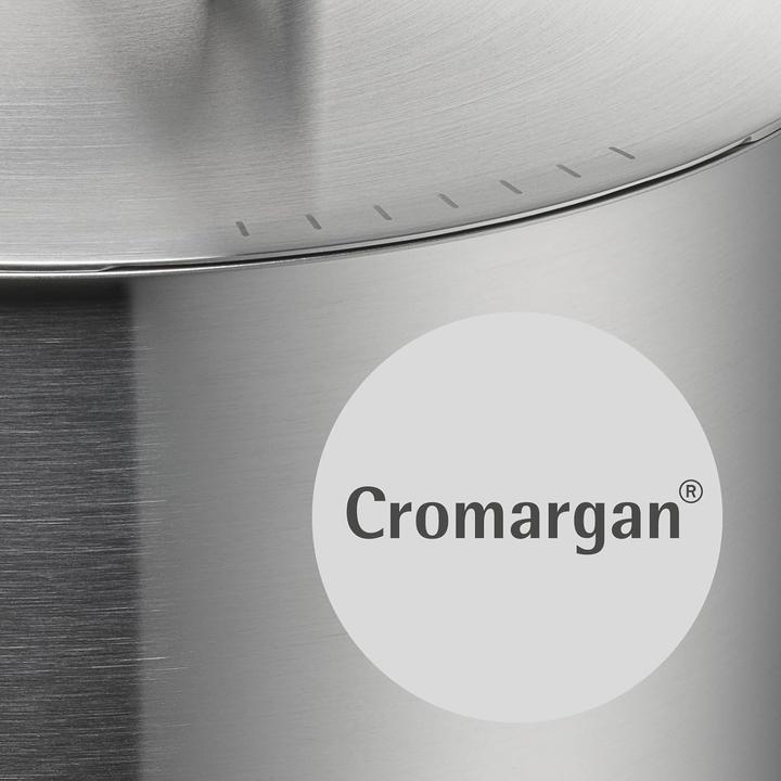 Actual product image WMF Ultimate Cool+ roasting pan with lid, 20 cm (20 cm, Casserole + Stewpot, Pot)