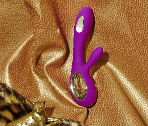 Actual product image LELO Soraya Wave