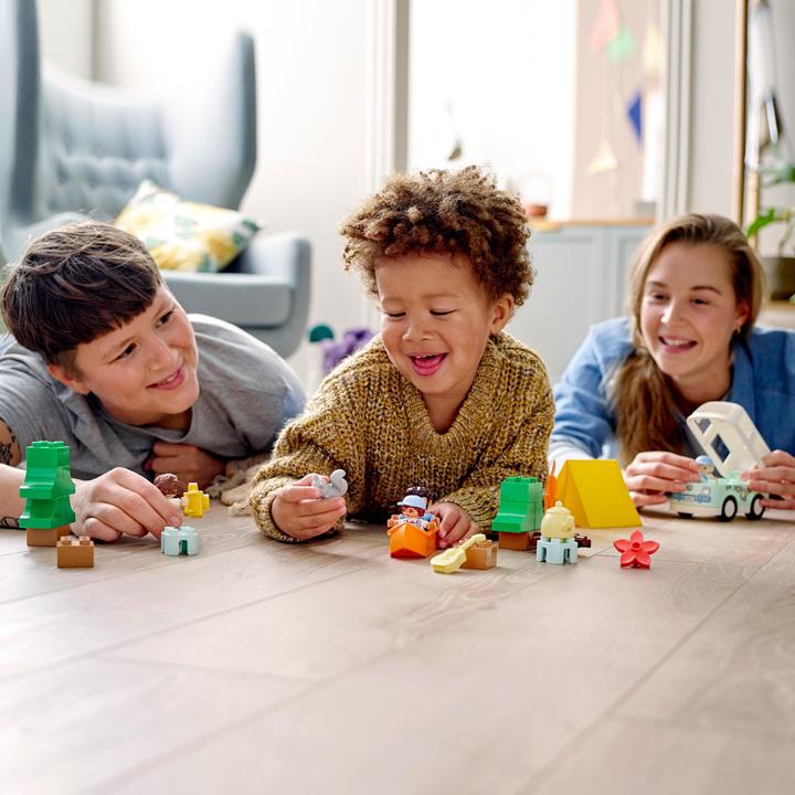 Image du produit LEGO DUPLO 10946 Aventure du campeur en famille (10946)